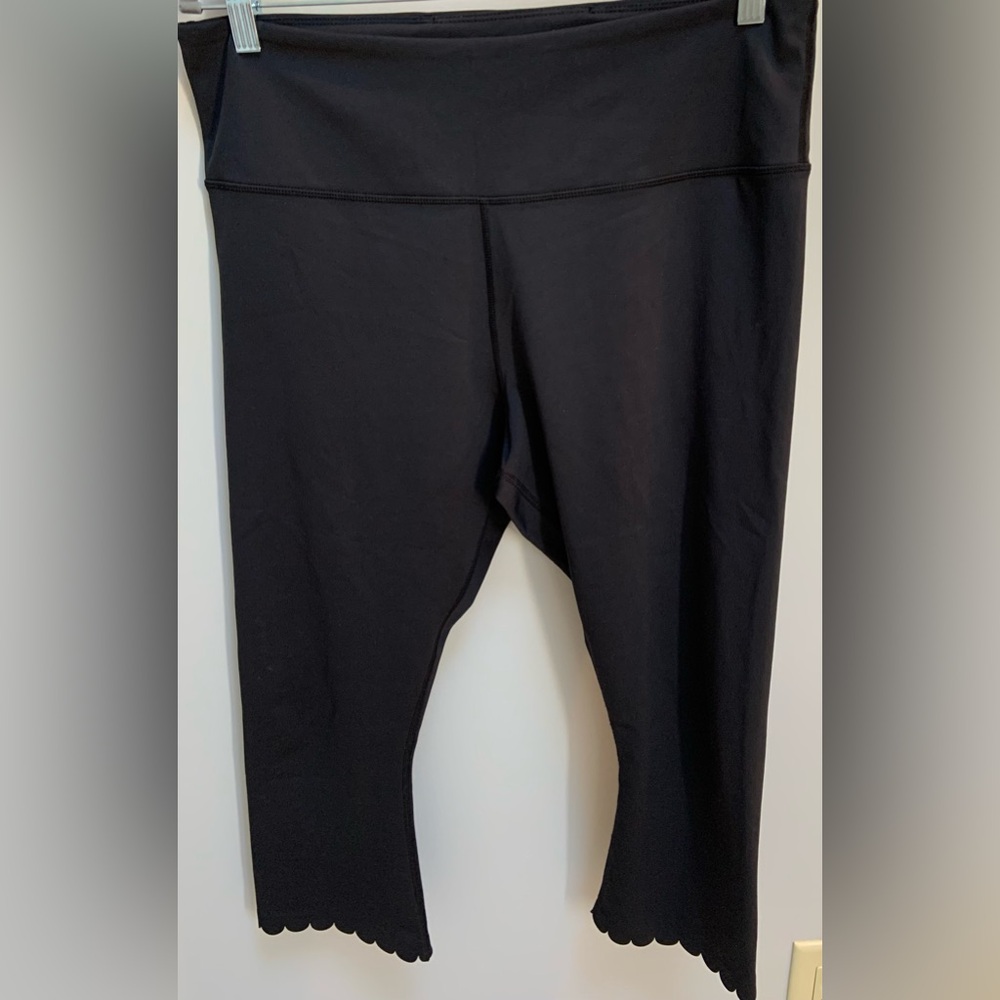 Kate Spade scalloped leggings XL